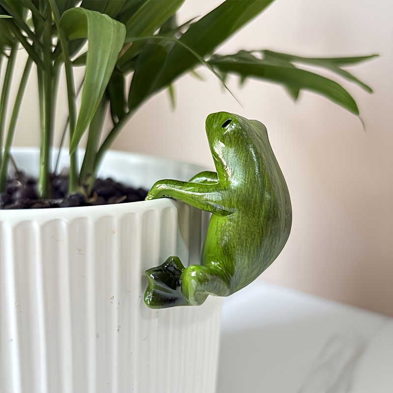 ミニチュアのかわいい樹脂製カエルの置物、植木鉢の上を登る、庭 - Gardening Tools Cute のレビューと価格